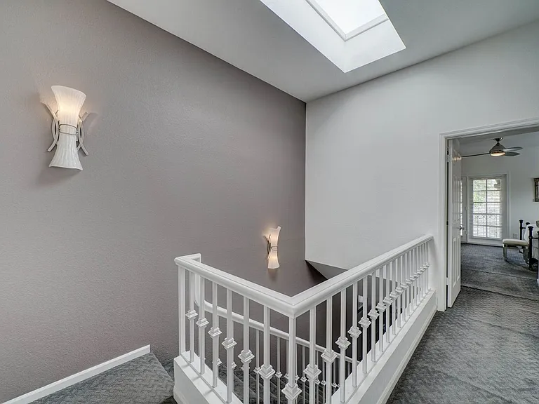 6141 N 28th Pl — Photo 16