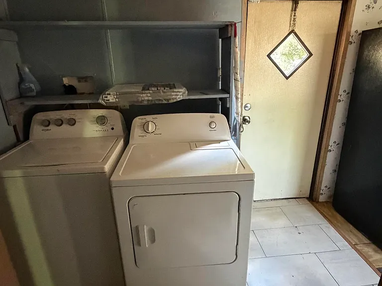 8590 Anchor St — Photo 16