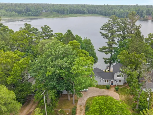 3860 Wilson Beach Rd, Twin Lake, MI 49457