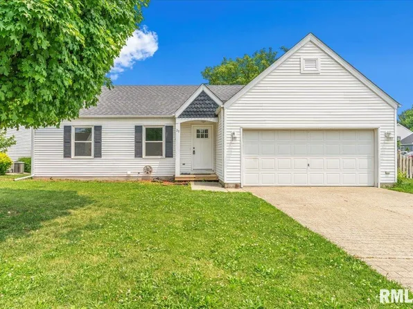 30 Dieudonne Dr, New Berlin, IL 62670