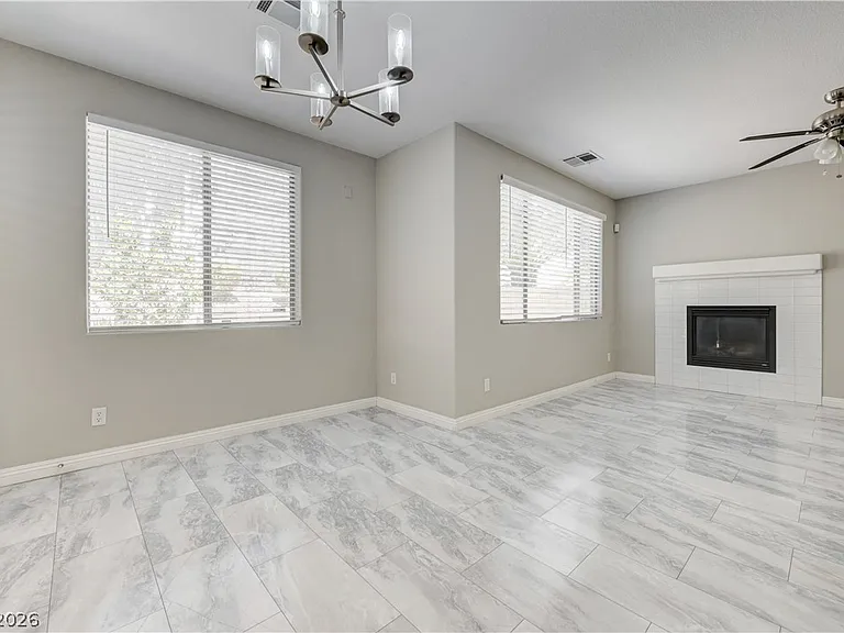 11840 Arenoso Dr — Photo 15