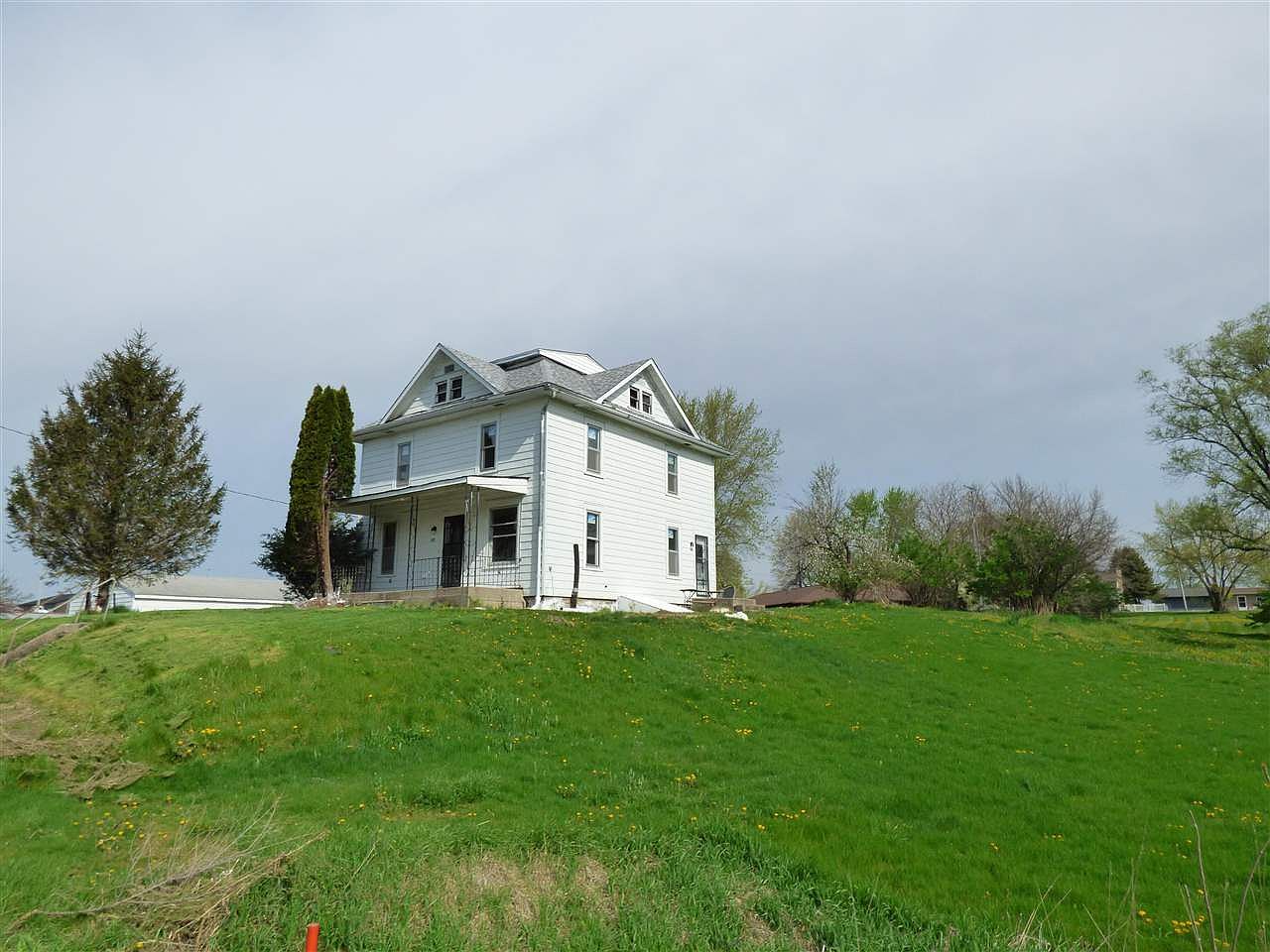387 Cleveland St, Parnell, IA 52325 Zillow