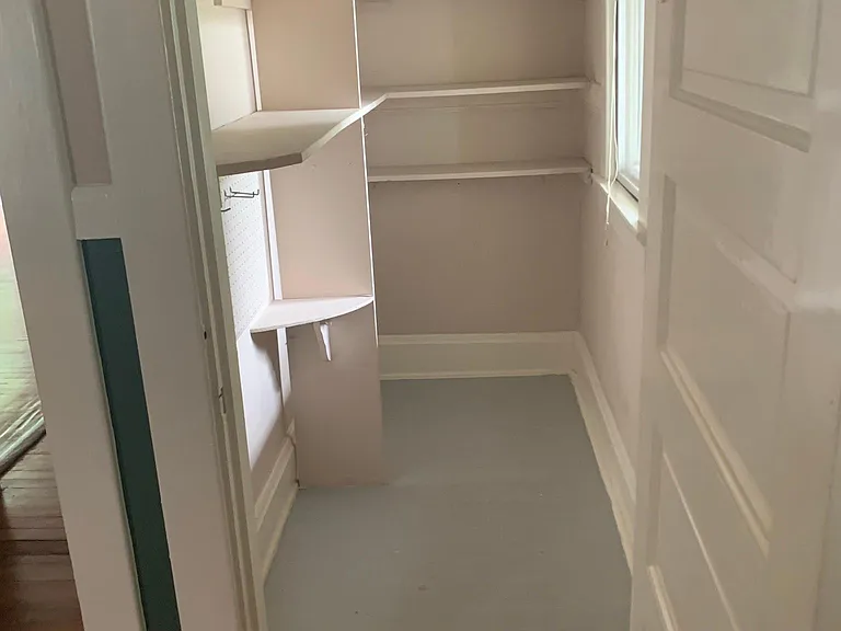 Walk-in kitchen pantry!