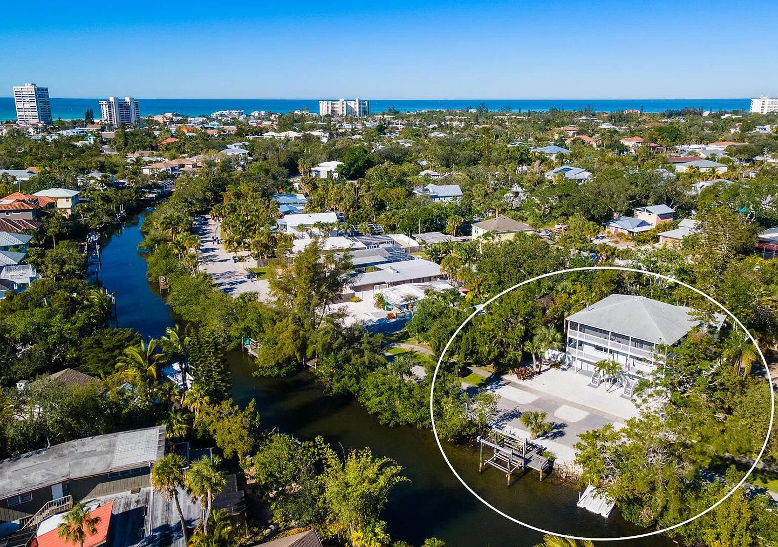 Exceptional Key West-Style Waterfront Estate | Annual Lease on Siesta Key — Photo 3