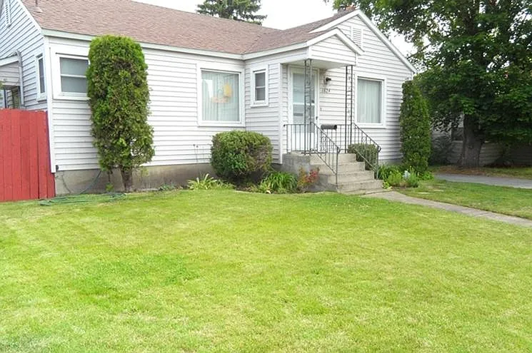 1524 W Jackson Ave — Photo 1