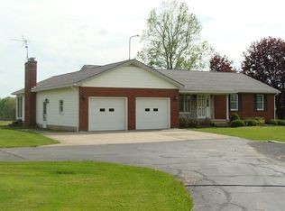 7025 W Pine Lake Rd, Salem, OH 44460