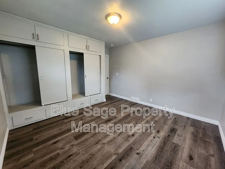 812 W 13th St — Photo 12