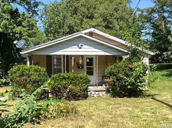 609 W Woodlawn Ave, Jerseyville, IL 62052