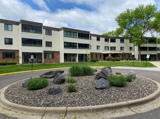 10600 43rd Ave N APT 311, Plymouth, MN 55442