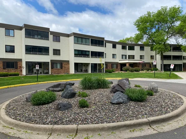 10600 43rd Ave N APT 311, Plymouth, MN 55442