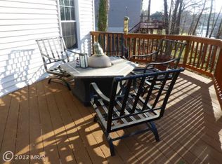 15512 Golf Club Dr, Dumfries, VA 22025