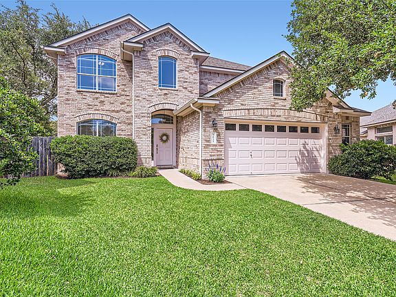 2nd image of 2835 Checker Dr