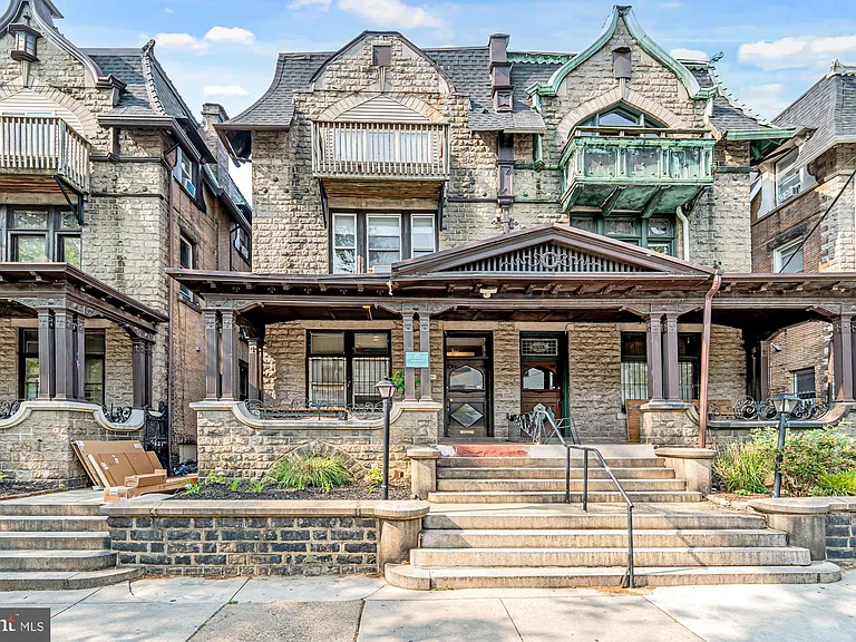 4011 Pine St — Photo 4