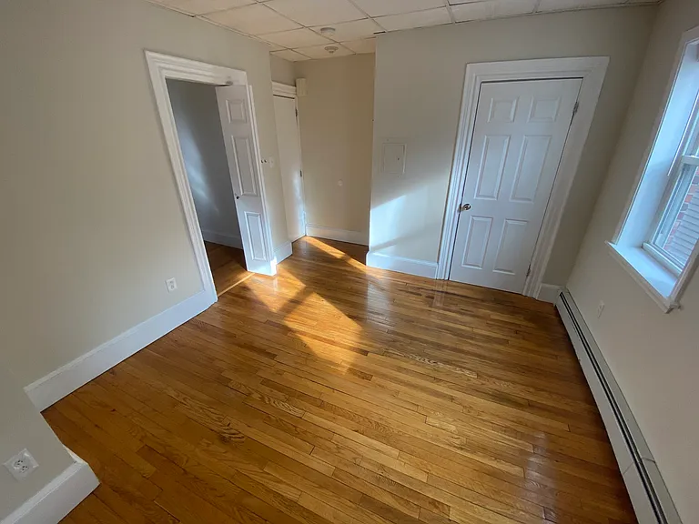 26 Pinckney St #4 — Photo 6