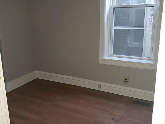 4th image of 6224 S Bishop St APT 1F