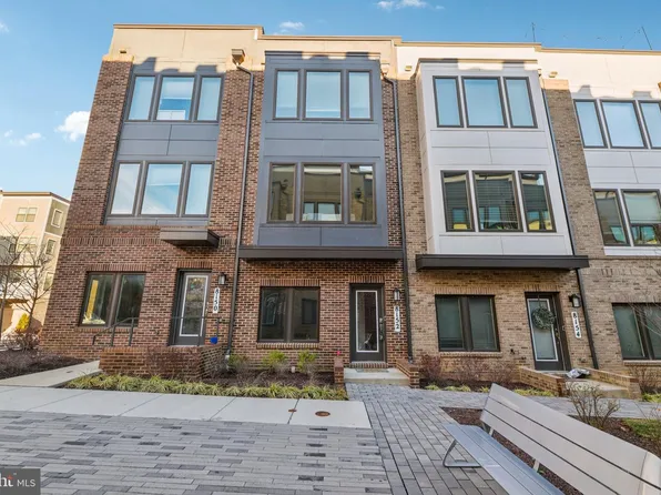 8152 Tompkins St, Rockville, MD 20855