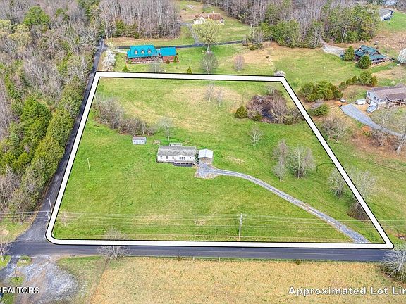 2nd image of 590 McGaha Chapel Rd