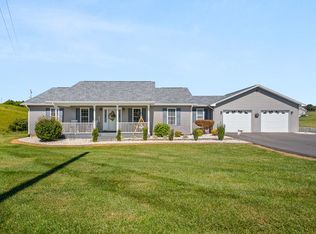 982 Honeycutt Dam Rd, Woodlawn, VA 24381