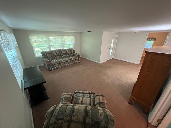 5th image of 20545 Adkins Rd