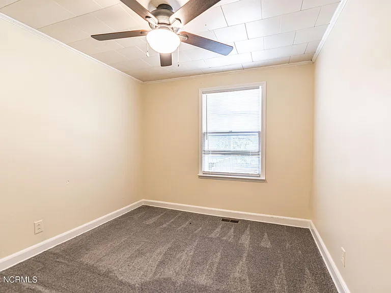885 S Stephens St — Photo 25