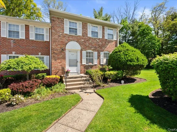 459 Hopi Court, Suffern, NY 10901