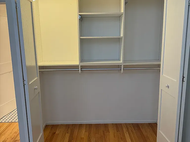 312 N May St #4H — Photo 10