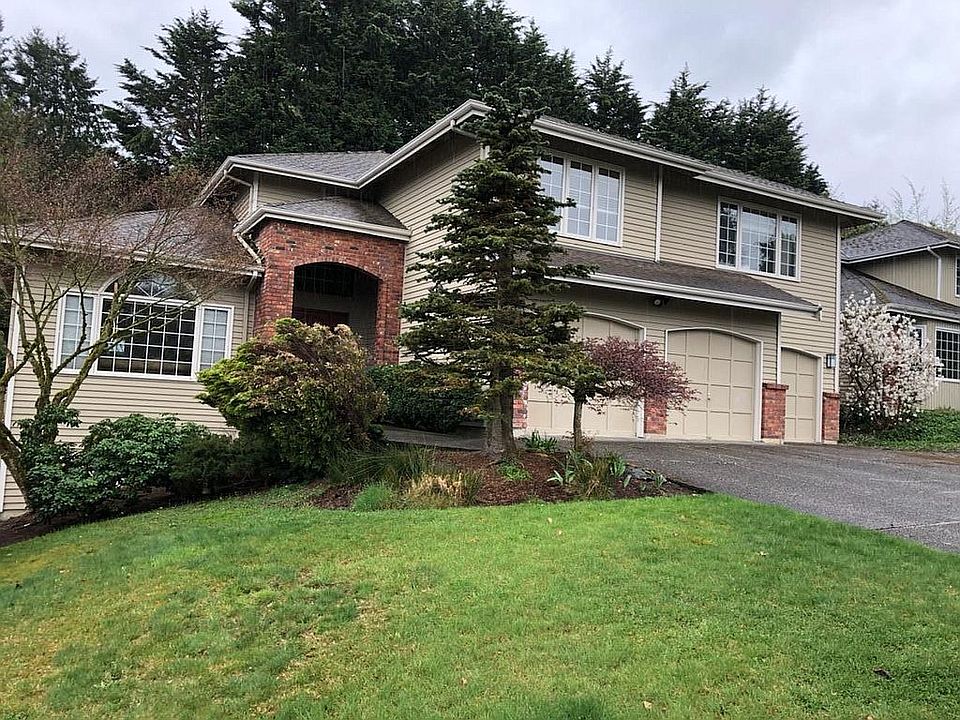 1st image of 15703 NE 61st Ct