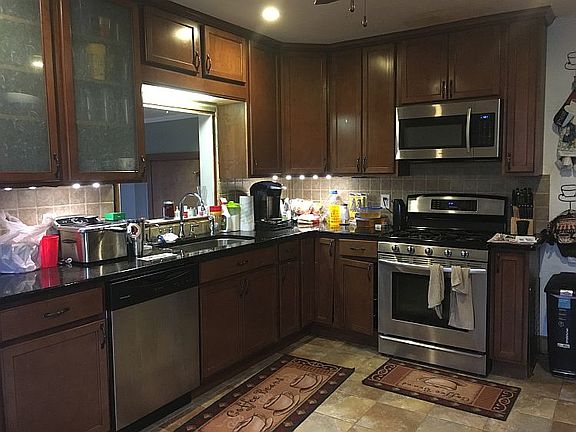 2nd image of 805 Bounous St NW