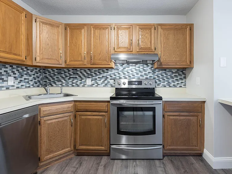 106 Twin Circle Dr — Photo 14