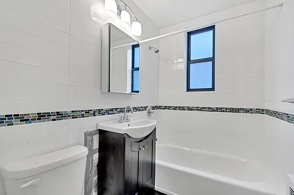 Sold by Fillmore | media 4