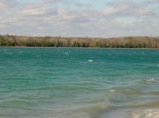 Pioneer Trl, Presque Isle, MI 49777