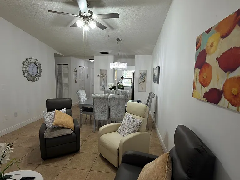 5302 SW 138th Pl — Photo 10