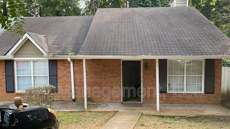 1st image of 361 Farm Place Ct NE