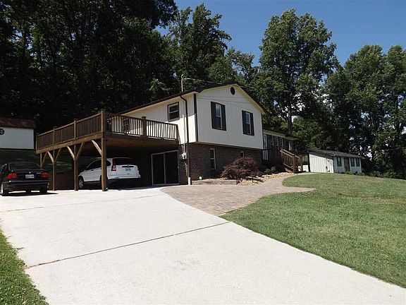 2nd image of 2389 Holder Dr