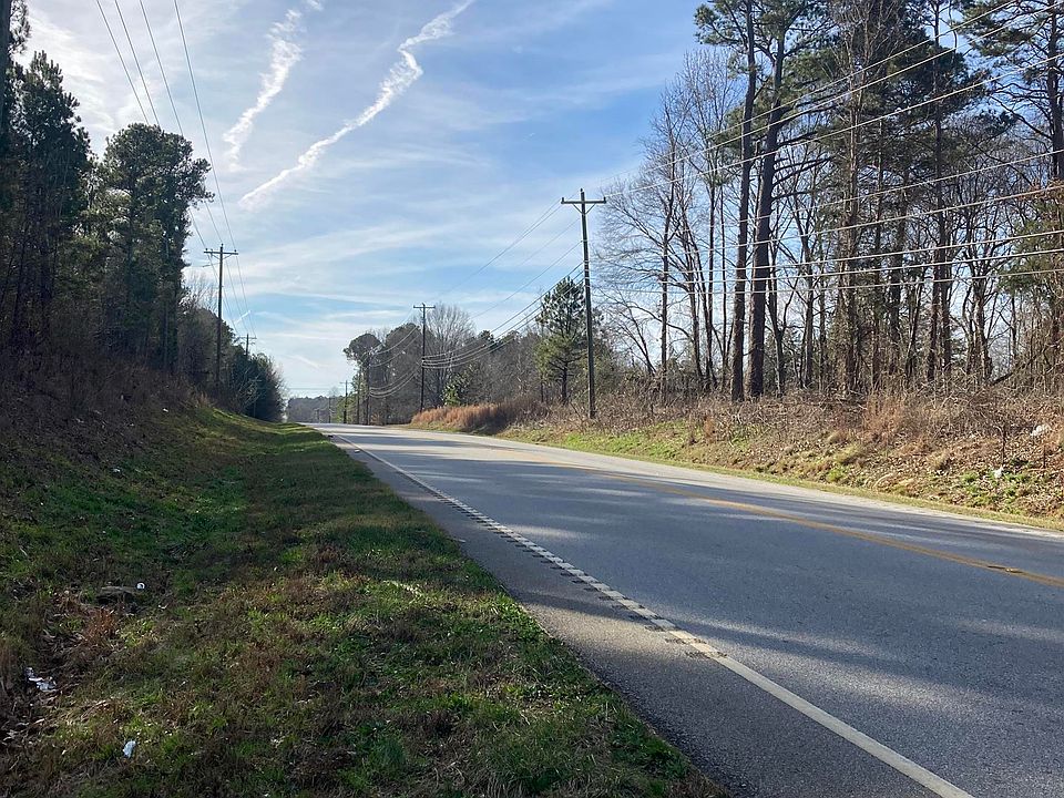 2nd image of 418 Highway