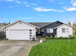 2405 N 25th Pl, Mount Vernon, WA 98273