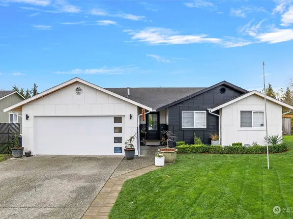 2405 N 25th Place, Mount Vernon, WA 98273