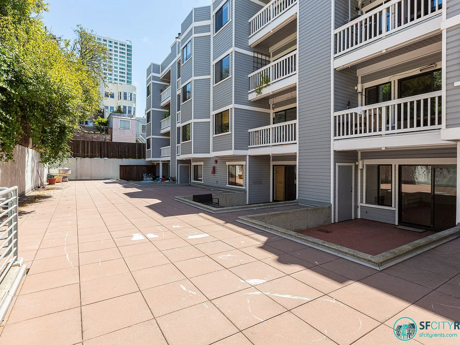 Nob Hill: 2 Bed 2 Bath Condo w/ Massive Private Patio, Parking & Storage Included — Photo 2