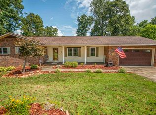 905 East St, Lenoir City, TN 37771
