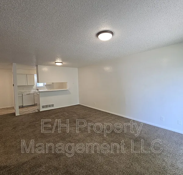 8728 E Arthur Cir — Photo 9