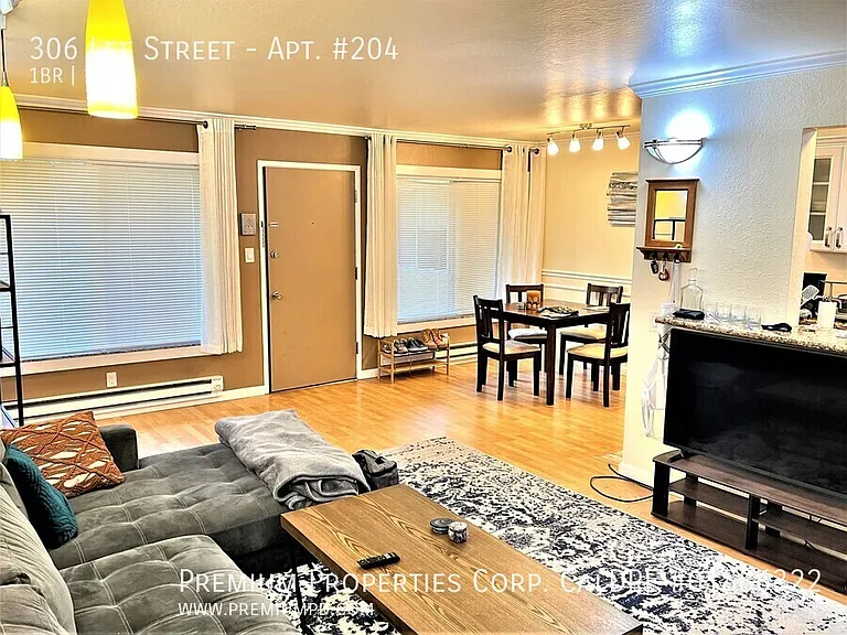 Bel Aire Apartments — Photo 66