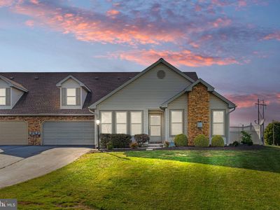 1361 Wellington Dr #D3, York, PA, 17408