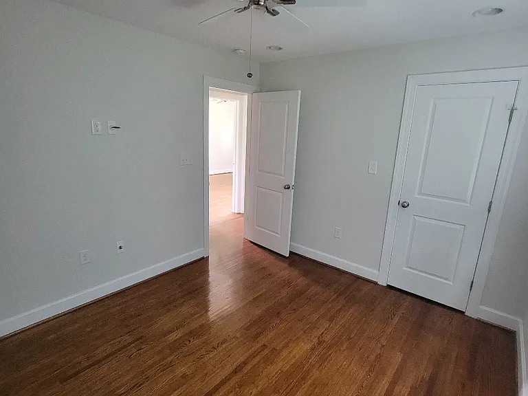 4844 Rosecroft St — Photo 42
