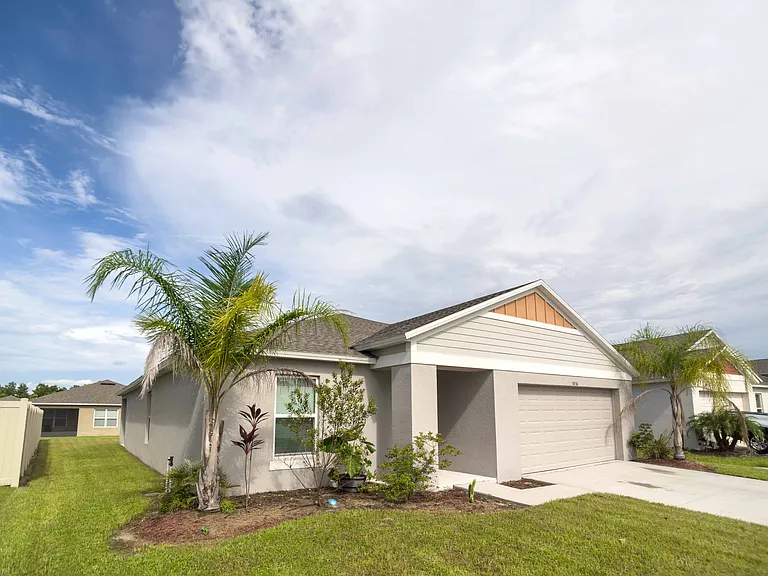 5936 Slate Rock Dr — Photo 3