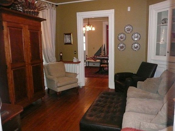 5th image of 312 N Harrison St