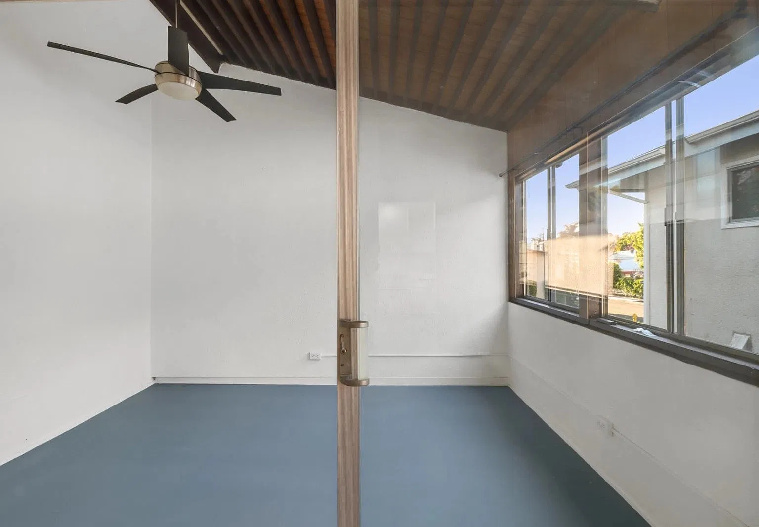 1 bed, 1.0 bath, $2,150 — Photo 4