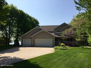 2727 Lakeshore Rd, Twin Lake, MI 49457