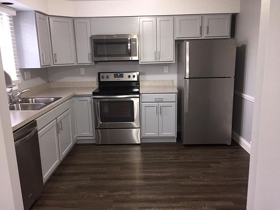 4th image of 3320 Millersport Hwy APT C