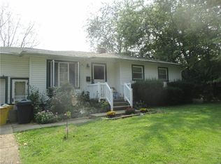 355 Sanderson Ave, Campbell, OH