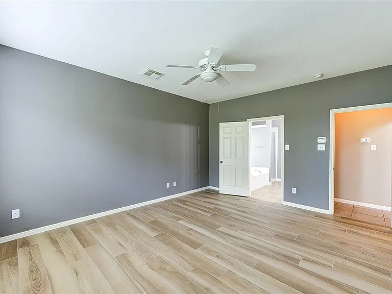 22122 Shady Heath Ln — Photo 28